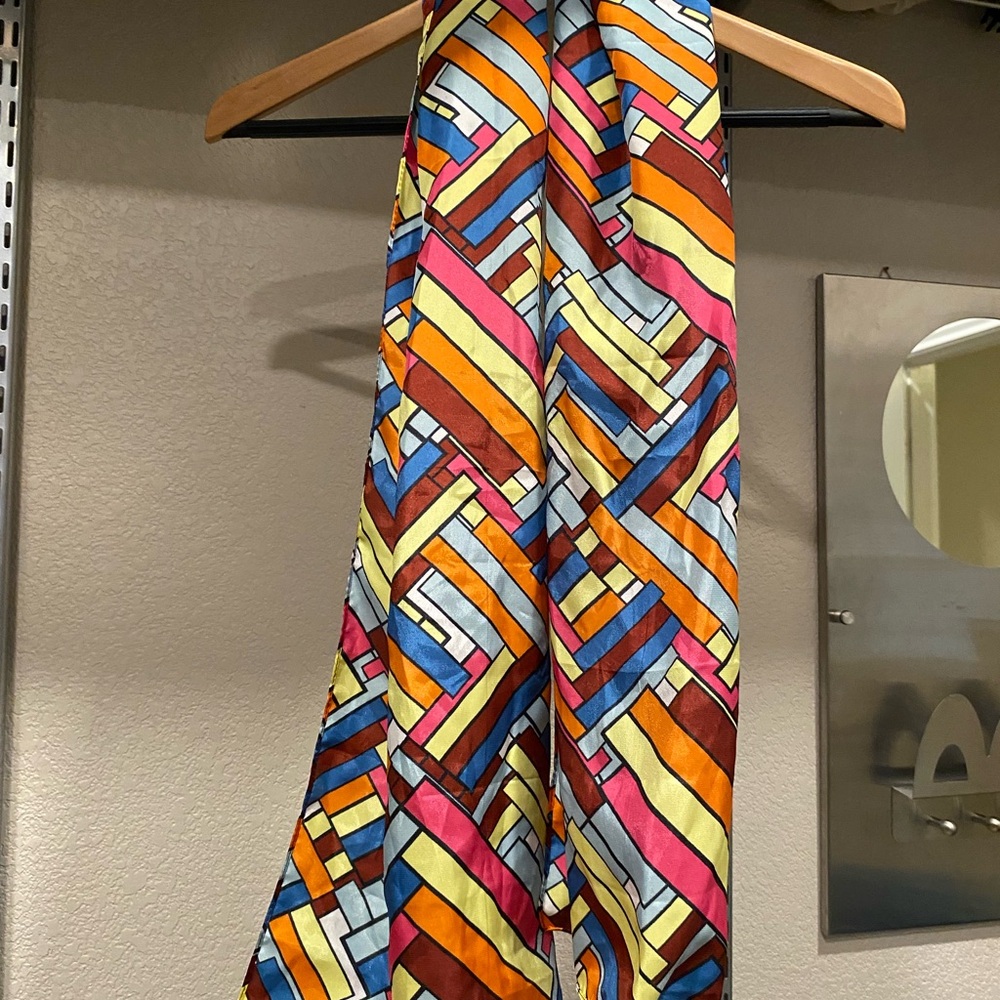 Colorful Geometric Silky Scarf